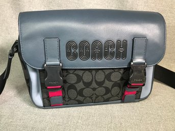 Awesome COACH Track Crossbody In Signature Leather Canvas And Coach Patch - Unisex - All Leather - WOW !