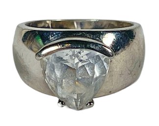 Sterling Silver Ladies Ring Set With Large White Stone