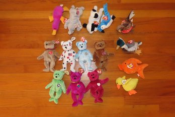 15 Beanie Babies With Tags, Including 7 Bears