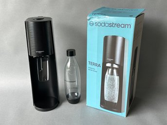 Soda Stream Terra Sparkling Water Maker With Box