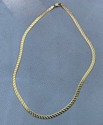 Beautiful 14K Herringbone Necklace  (T)