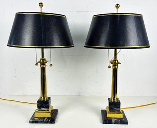 A Pair Of Elegant Table Lamps In Brass And Marble With Leather Shades