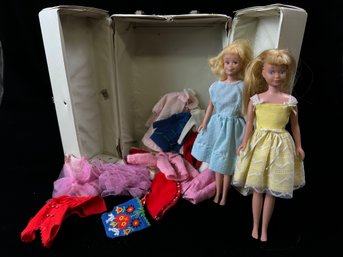 Skipper Clothes Trunk With Vintage Dolls