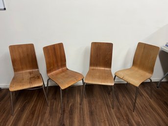 Group Of (4) Stackable Mid Century Industrial Style Chairs