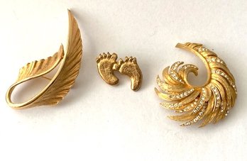 Lot Of 3 Gold-Tone Pins Brooches