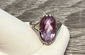 18K White Gold Antique Ring With Oval Cut Amethyst