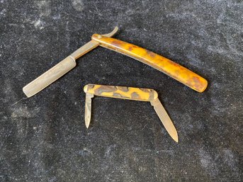 Vintage Razor And Pocket Knife Set