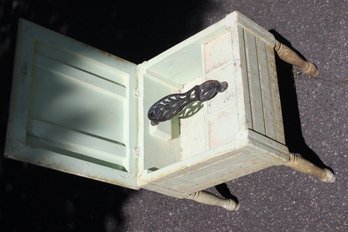 14x14x15 Shoeshine Table