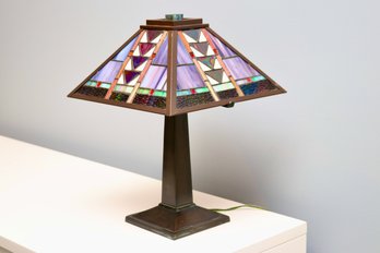 Arts And Crafts Tiffany Style Lamp With Bronze Base