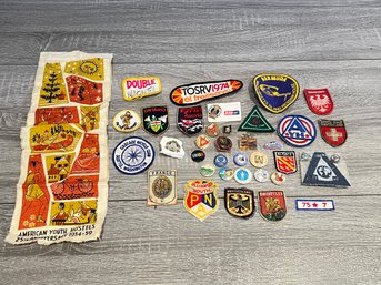 Large Lot Of Vintage Patches And Pins, Many From Youth Hostels