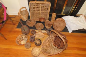 -Large Assortment Of Baskets Including Many Small Ones And A Large Square Tray