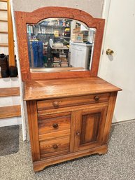 Dry Sink With Mirror