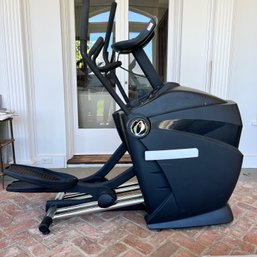 An Octane Fitness Elliptical Trainer - Q35e