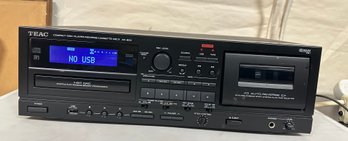Teac Model No. AD-800 Compact Disk Player / Reverse Cassette Deck, Digital Audio MP3. RD - C3
