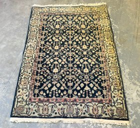 A Vintage Isfahan (Iranian) Wool Rug