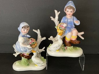 Pair Of Vtg ARNART Porcelain Figurines Boy With Goose Girl With Goose #8068 (read Description)