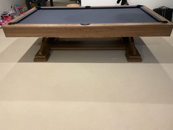 Brunswick Pool Table (RETAIL $6,500) PLEASE READ DESCRIPTION