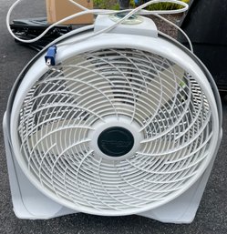 Large 25' Tall Fan - Works Well