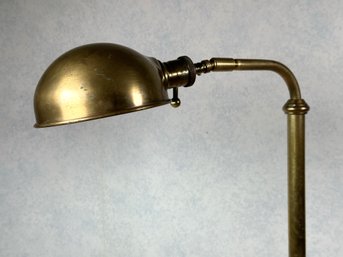 A Quality Vintage Floor Lamp In Brass By Visual Comfort & Co.