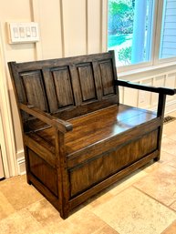 Guy Chaddock Custom Country English Bench With Lift Top Seat (LOC:W2)