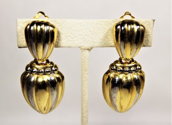 Fine Pair Of Designer Gold Tone 1980s Large Earrings Ear Clips