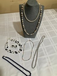 Faux Pearl Jewelry Lot