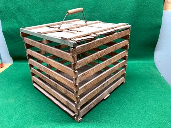 Antique Vintage Primitive Country Farmhouse  Wood Chicken Egg Crate Carrier Cage Box. A Super Country Piece!