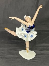 RARE Wallendorf Porcelain Ballerina  - Made In Germany - 9.5' Tall