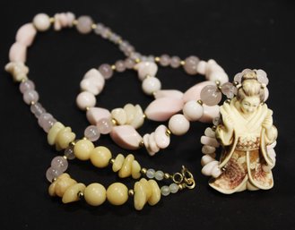 Fine Chinese Hand Carved Signed Bone Netsuke Necklace Geisha Rose Quartz Beads 34' Long