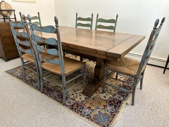 Rustic Farmhouse Dinning Room Table And Chairs