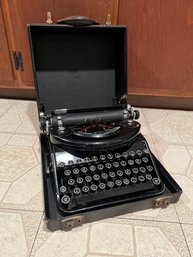 Underwood Noiseless Portable Typewriter