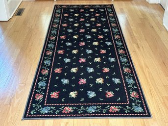 A Quality Wool Area Rug By Rosecore 8'x3'