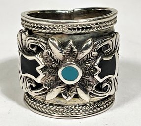 Sterling Silver Band Ring Having Turquoise And Black Onyx Size 6