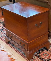 Lexington Furniture Lift Top Chest With One Drawer