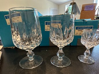 Beautiful Hochwertiges Bleikinstall Glasses From Germany   - NEW