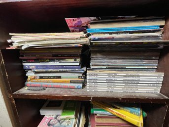 LOT OF MISC MAGAZINES AND PAMPHLETS