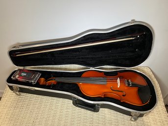 Hermet Schartel Violin With Bow In Hard Case - Barely Used