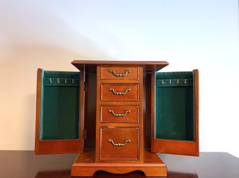 The Bombay Company - Small Jewelry Chest