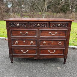 A Henredon 9 Drawer Chest - Inlaid Wood Top