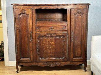 A Very Special Antique Cabinet In Oak From England