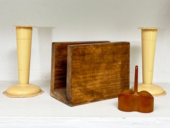 Vintage Bakelite Decor Plus - Bakelite Candlesticks, A Salt And Pepper Caddy, And Primitive Wood Napkin Holder