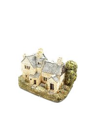 Morton Manor By Liliput Lane Miniature Masterpiece Shelf Decor