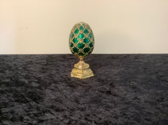 DECORATIVE GOLD AND GREEN PICTURE EGG