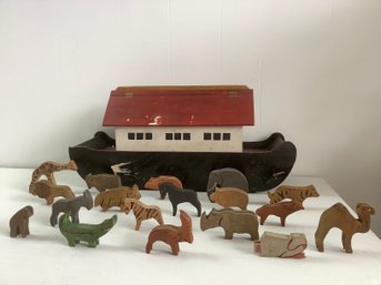 Wooden Noahs Ark With Animal Figures