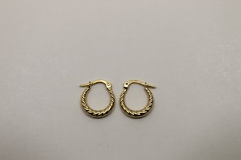 Small 14k Yellow Gold Hoop Earrings