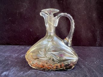 Pinwheel Crystal Decanter With Potpourri