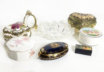 Limoges Pill Cases And More Vintage Vanity Top