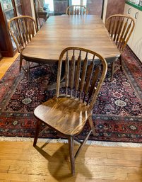 Vintage Richardson Brothers Oak Dining Table W/ Six Chairs & Four Leafs