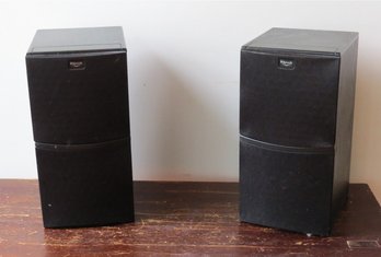 Pair Of 75 Watt Klipsch Bookshelf Speakers In Black Woodgrain Finish
