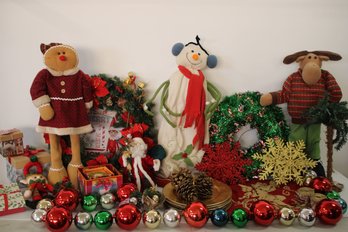 Mixed Vintage Christmas Lot